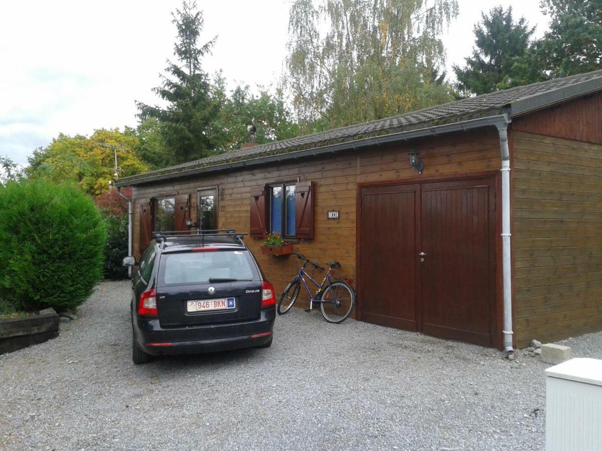 Chalet Imme Villa Resteigne ภายนอก รูปภาพ