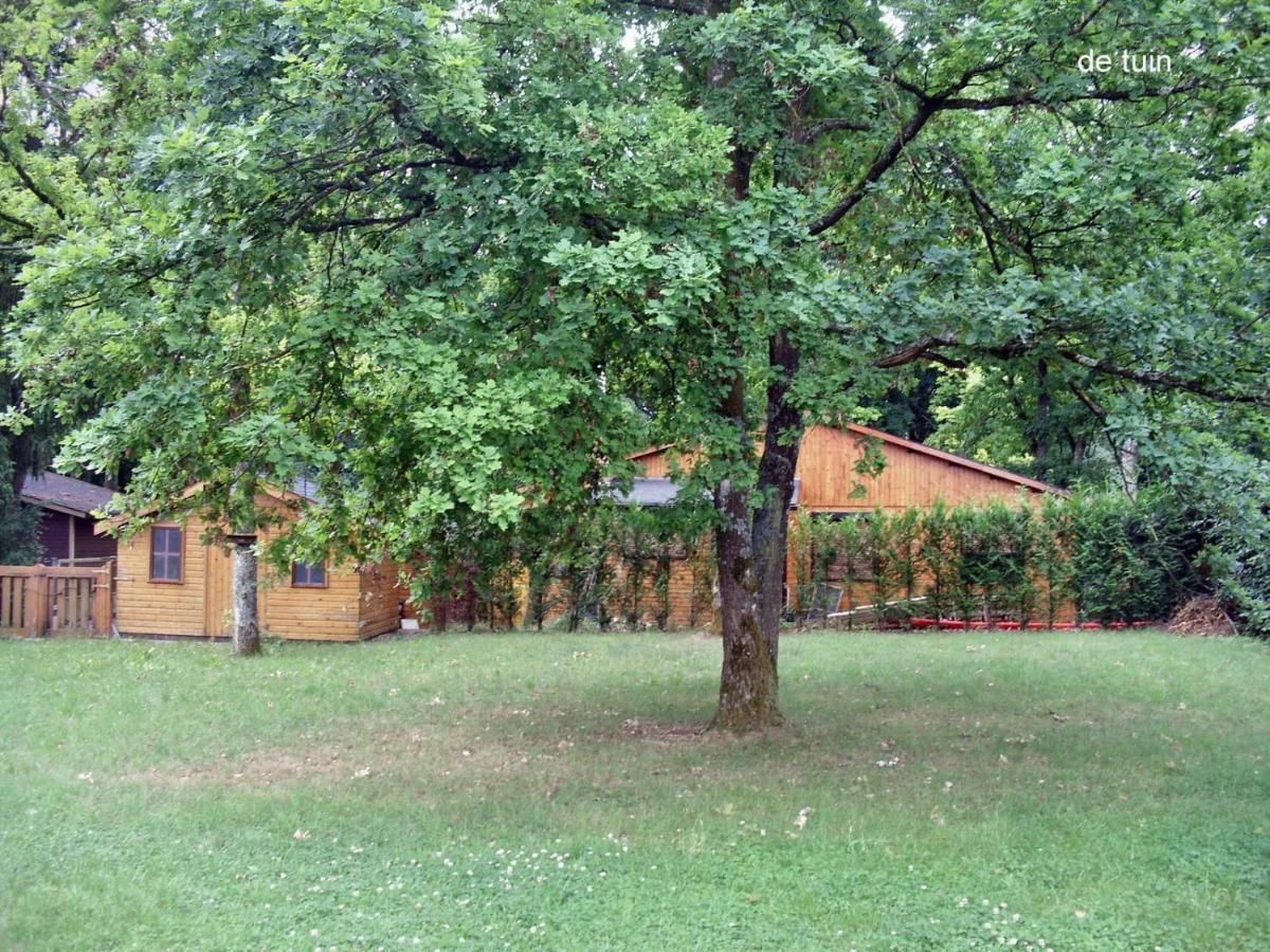Chalet Imme Villa Resteigne ภายนอก รูปภาพ